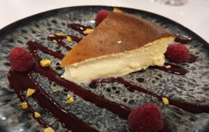 Las-mejores-tartas-de-queso-de-madrid-terraza-museo-thyssen-te-veo-en-madrid.jpg