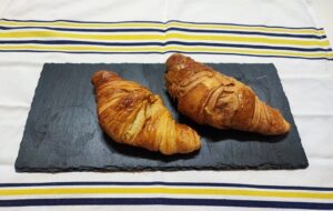 Croissant de Carmelie uno de los mejores croissants de Madrid en 2024 en teveoenmadrid.com blog de gastronomía, restauración y ocio en Madrid.