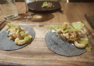 Restaurante-xipe-taco-de-calamares-te-veo-en-madrid-scaled.jpg